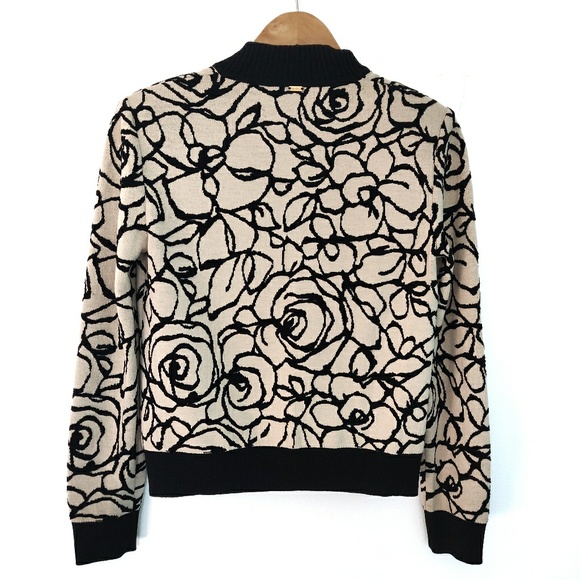 St. John Rose Wool Zip Up Cardigan Sweater - Picture 2 of 7